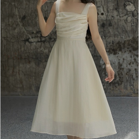 Engagement & Marriage Registration White Dress, Designer Wedding Dress, prom - Picture 1 of 8